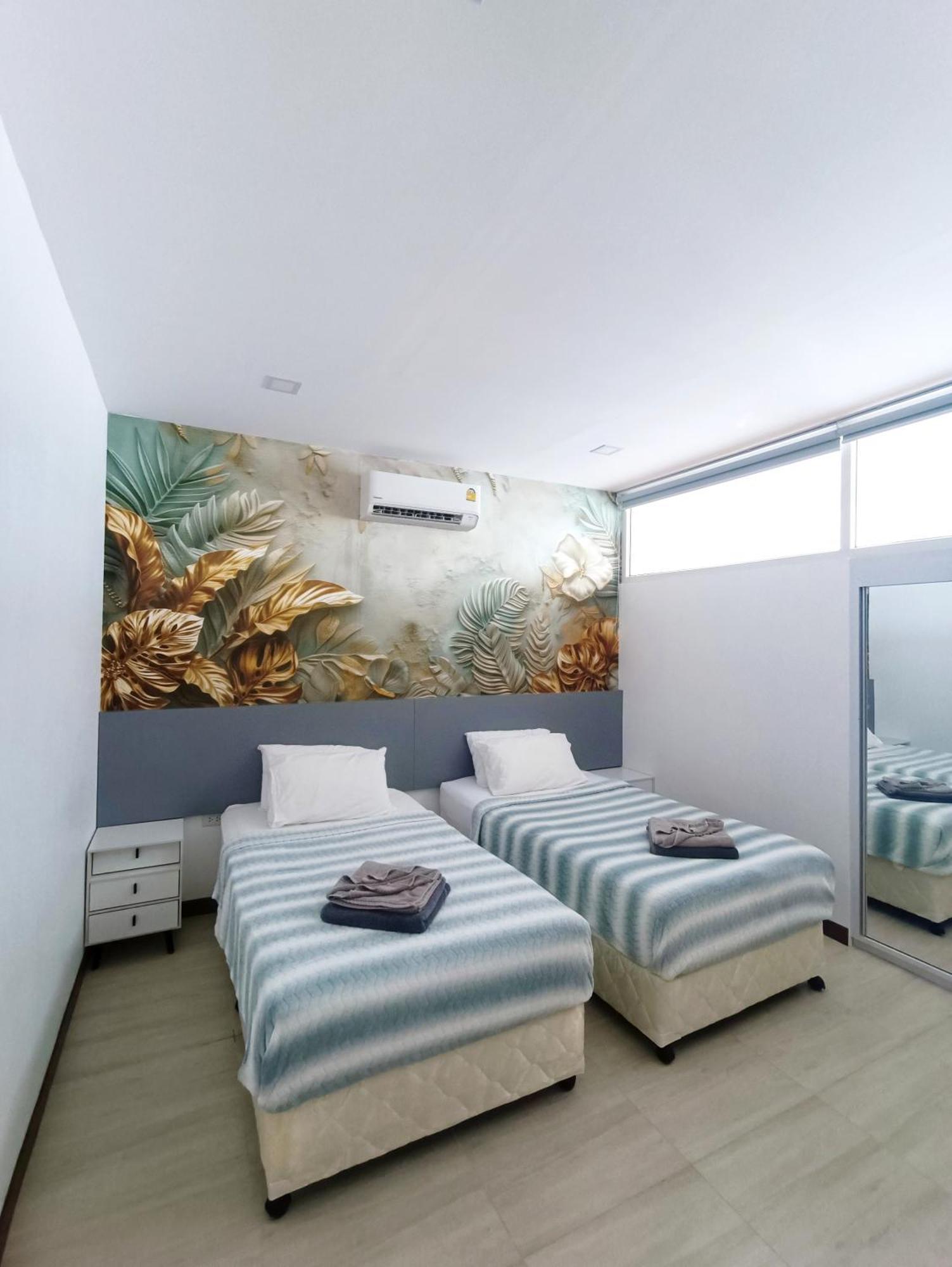 Smart Conzept 2Bdr Apartment Kata Beach  Exterior photo